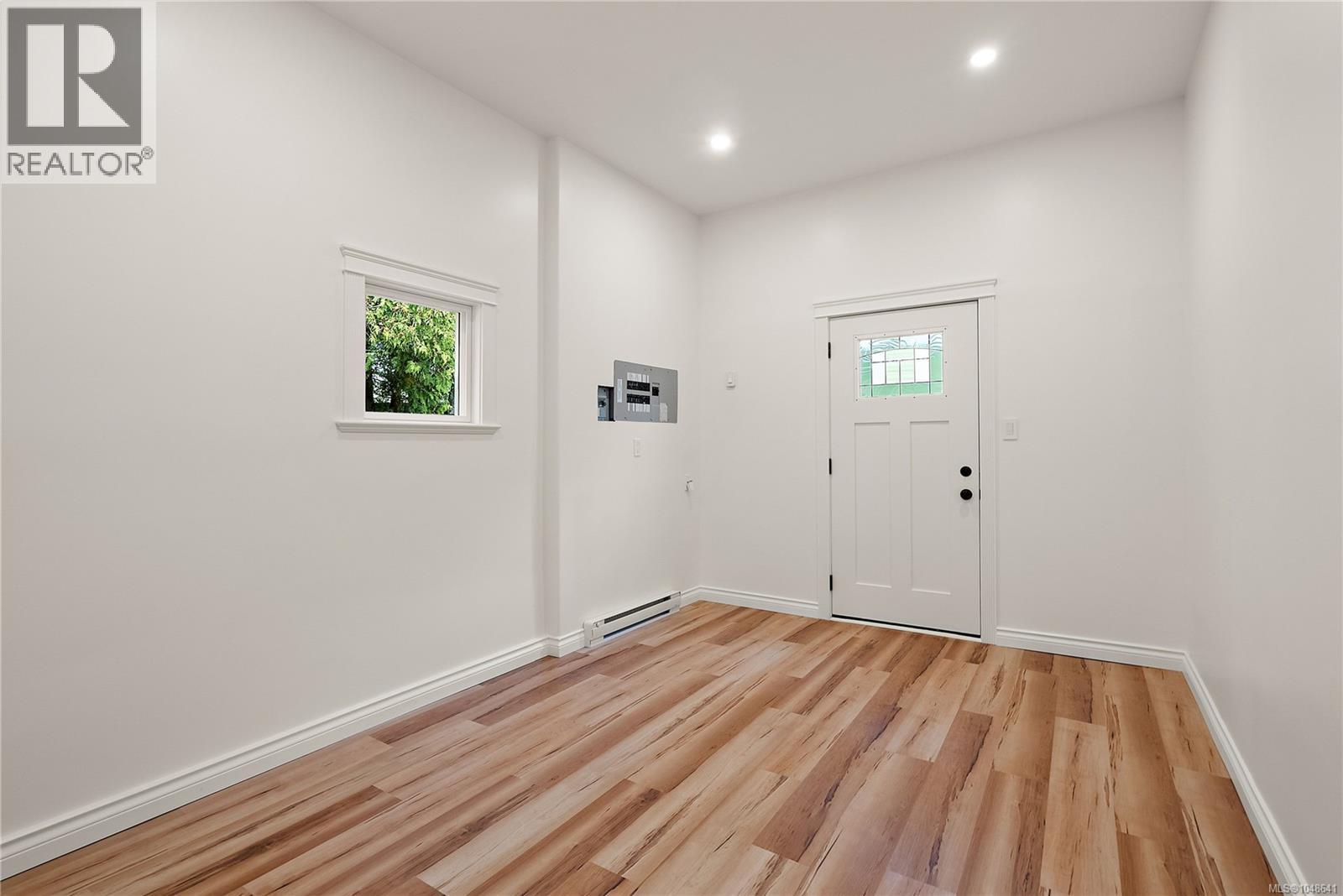813 Portage Rd - 15