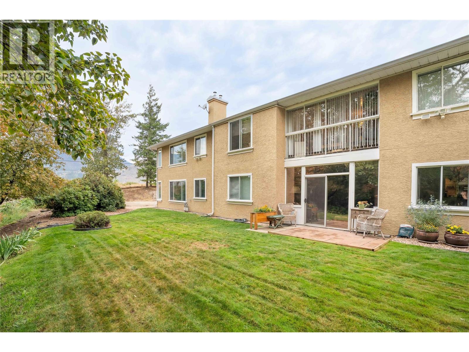 #105 320 Brandon Avenue - 42