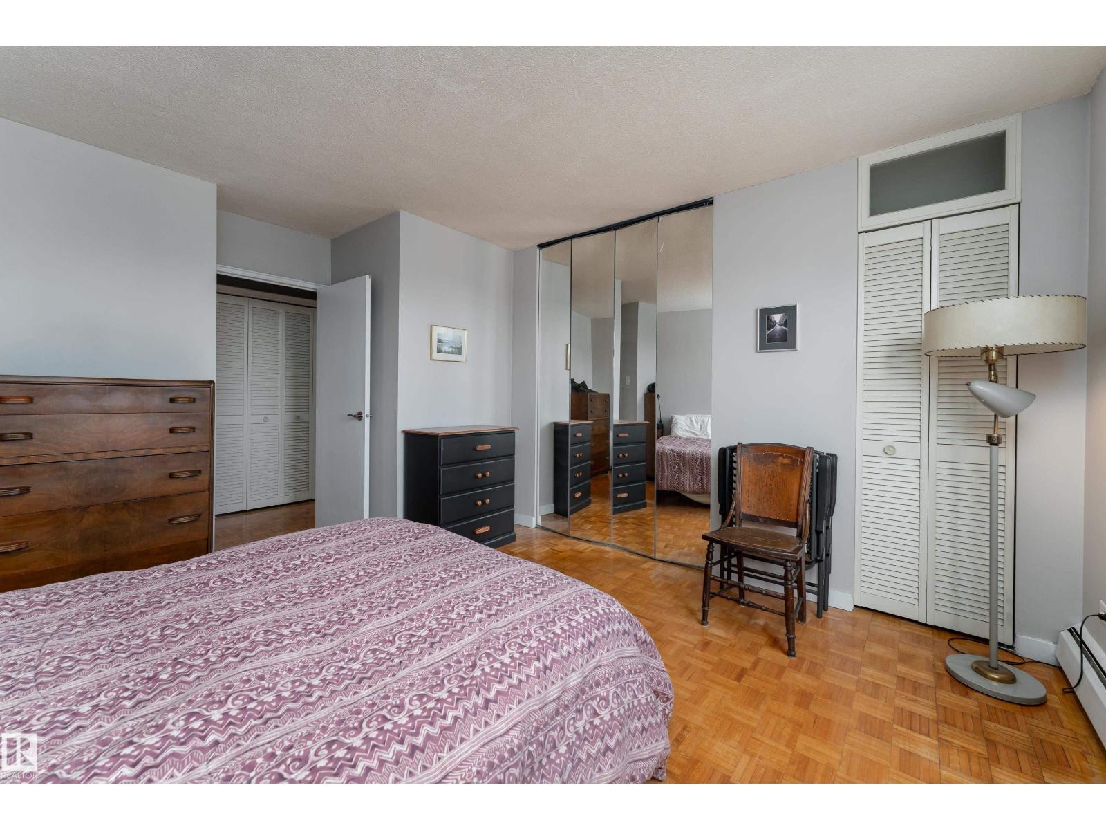 #1006 9816 112 ST NW - Image 8