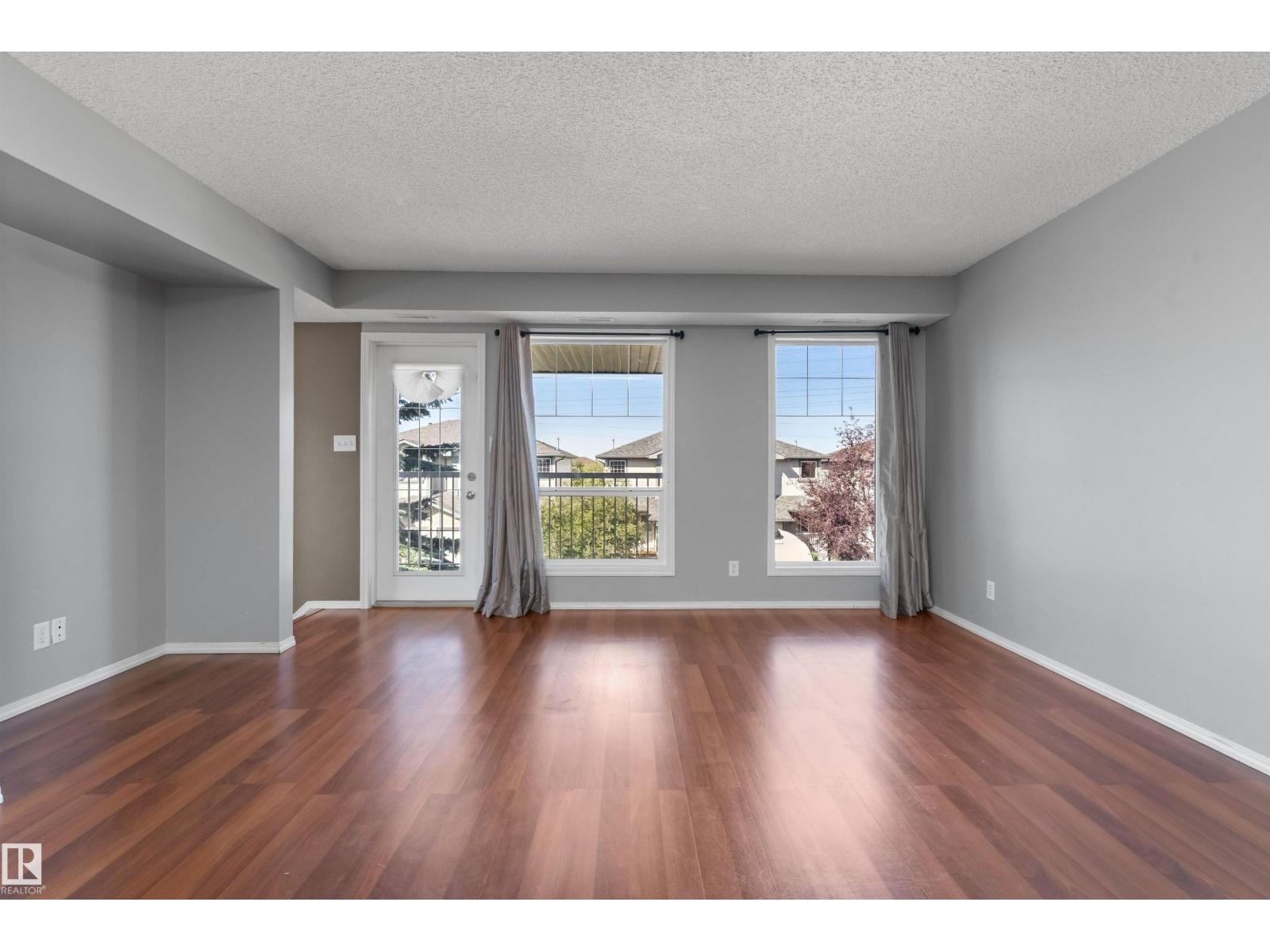 2947 26 ST NW - 11
