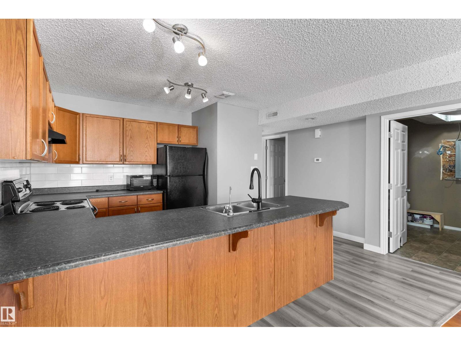 2947 26 ST NW - 6