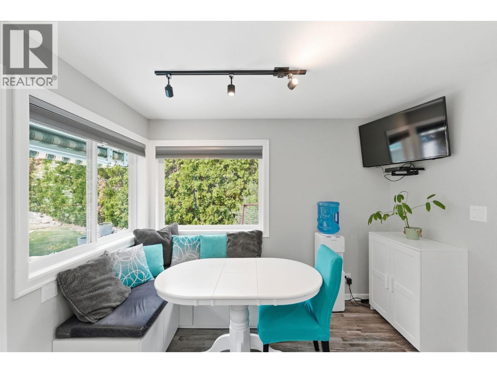 5978 Ness Court - 6