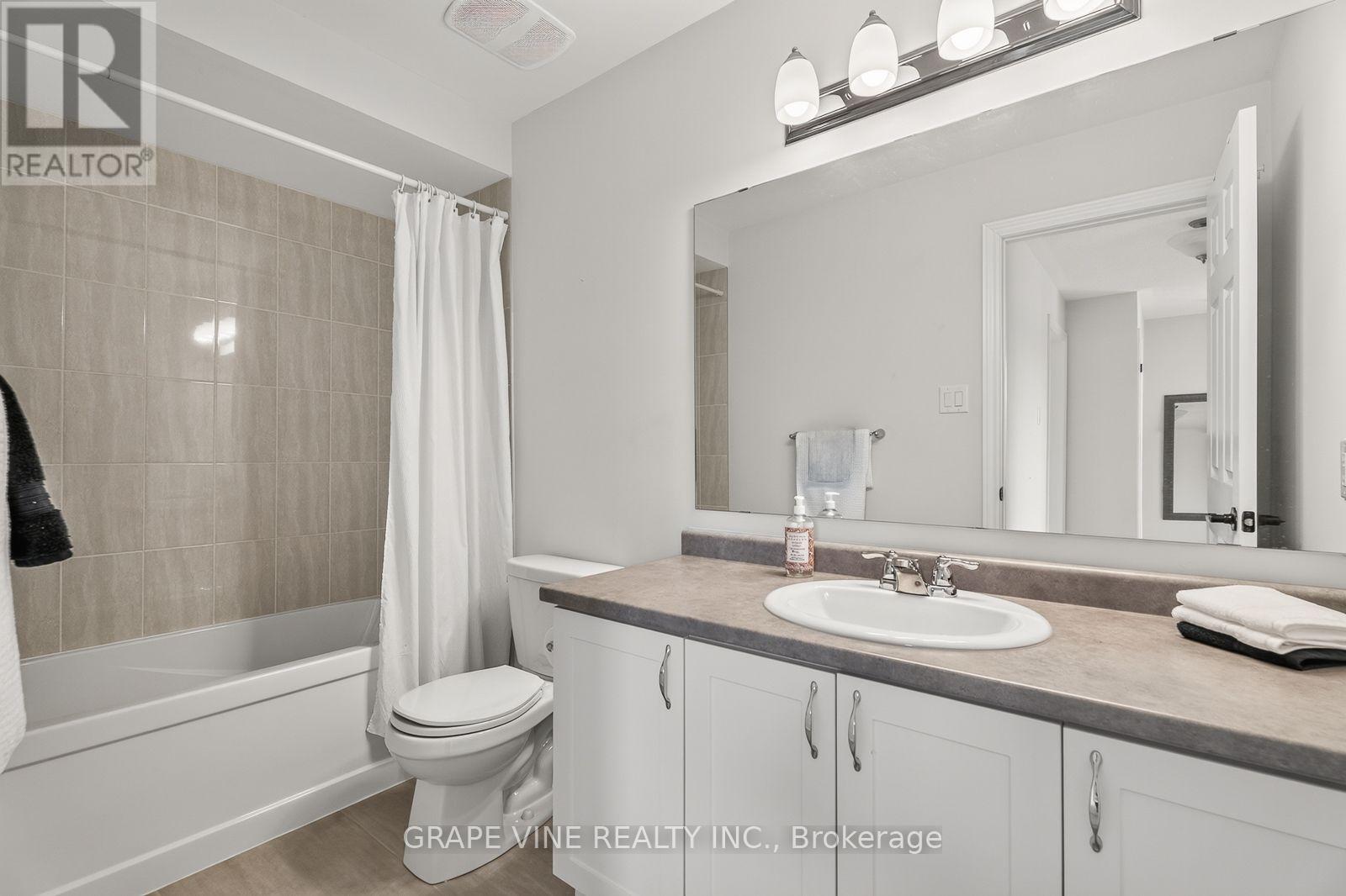 210 CLINTONIA STREET - Image 21
