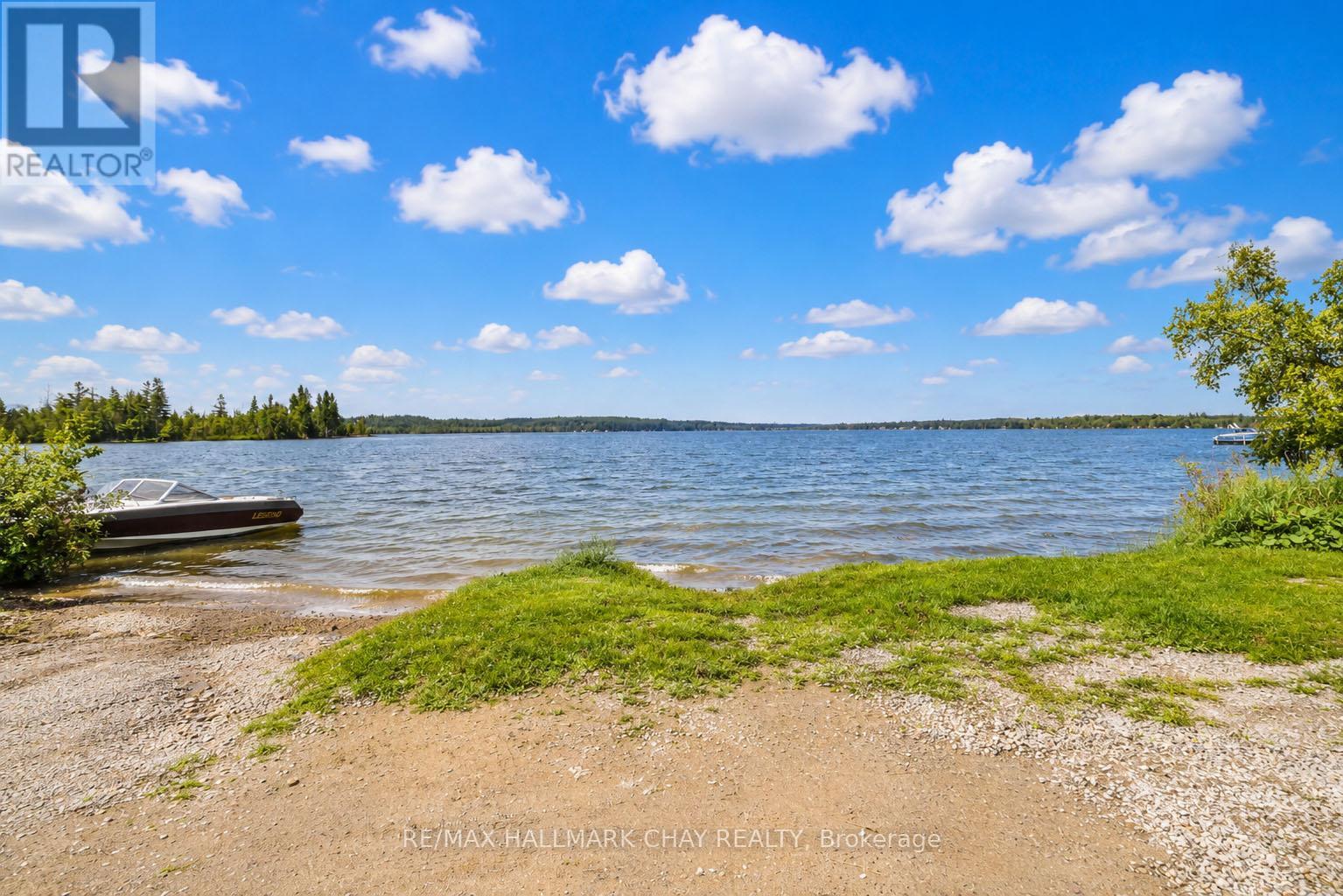 45 TAMARACK DRIVE - 21