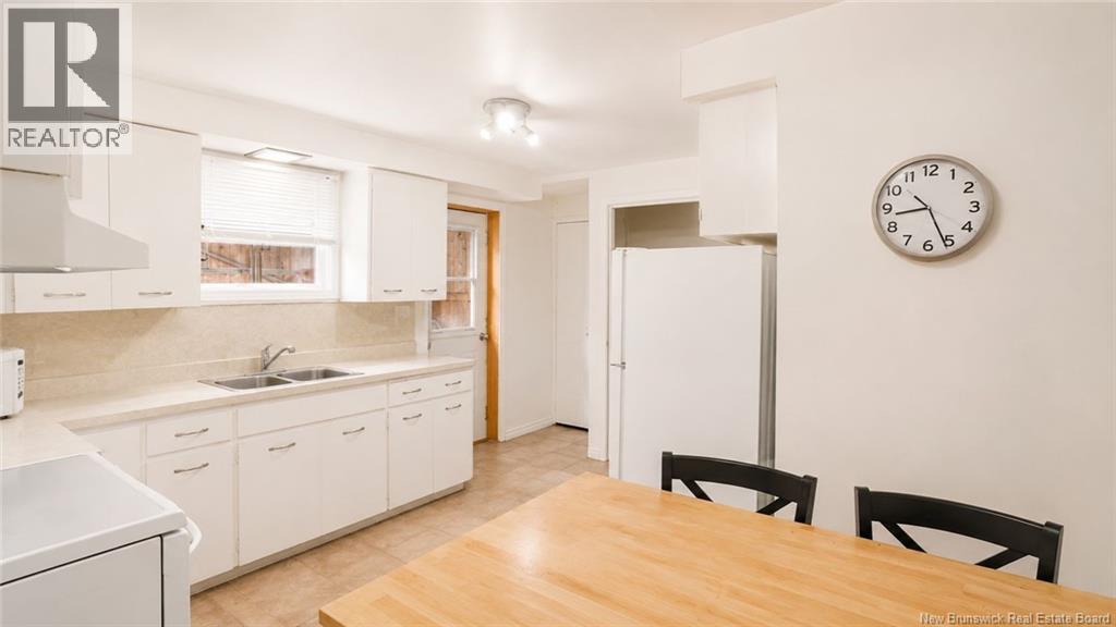 1075 Daniel Drive - 31