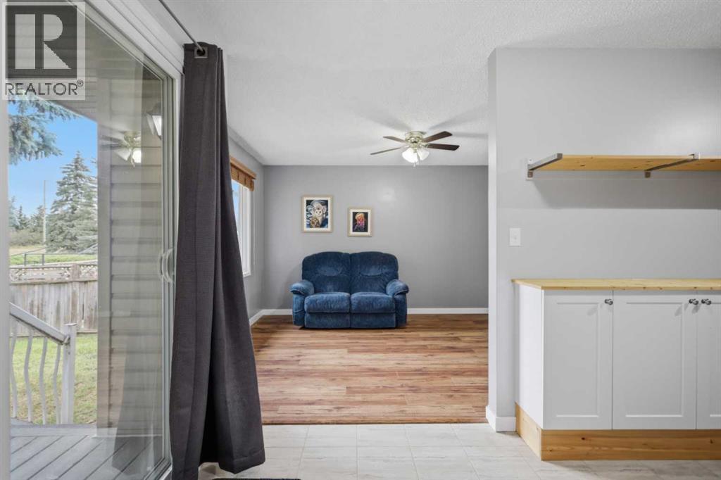 Listing photo – 18, 96 Holmes Street, Red Deer