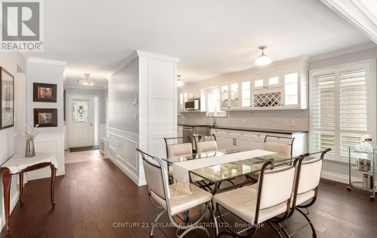 574 SUNNYVALE CRESCENT - 12