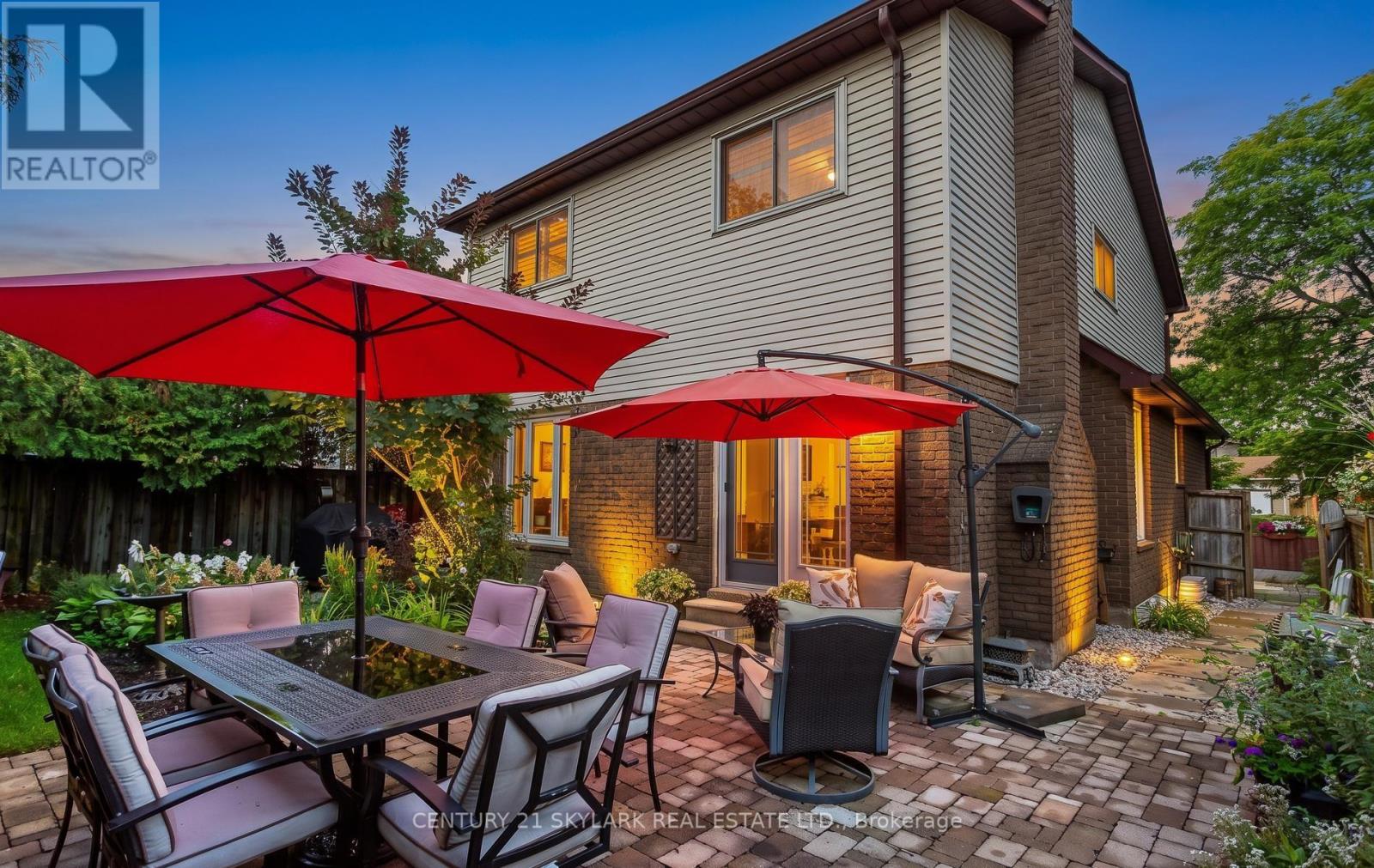 574 SUNNYVALE CRESCENT - 30