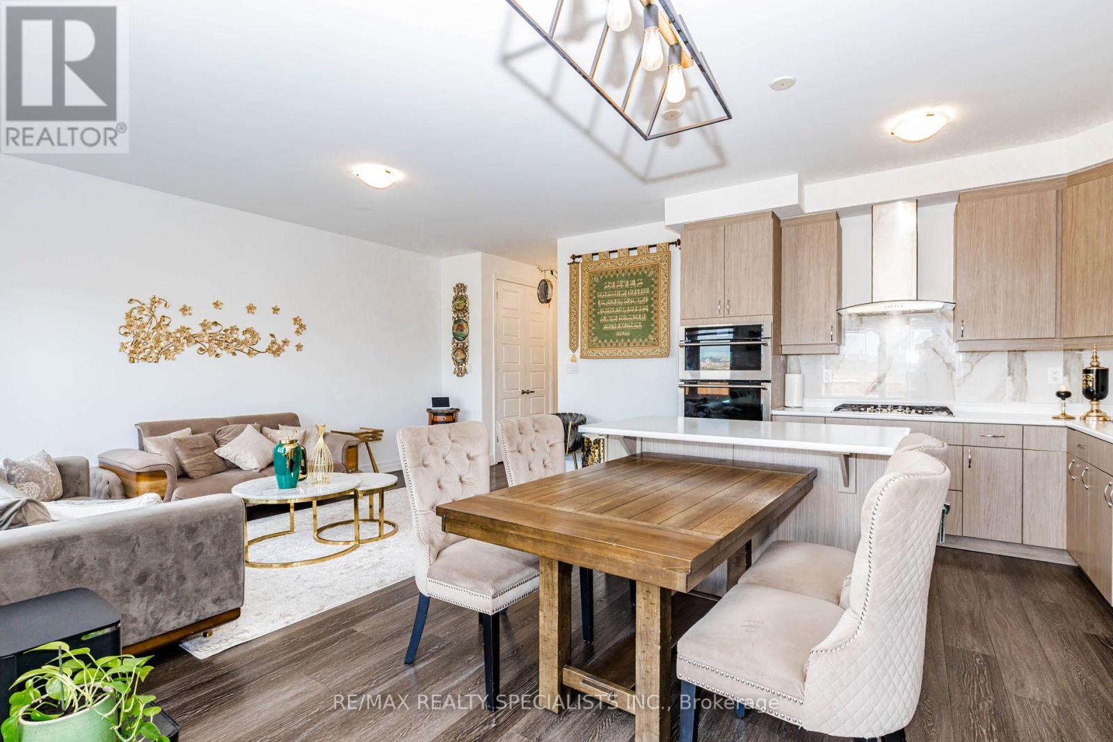 455 GORDON KRANTZ AVENUE - 13