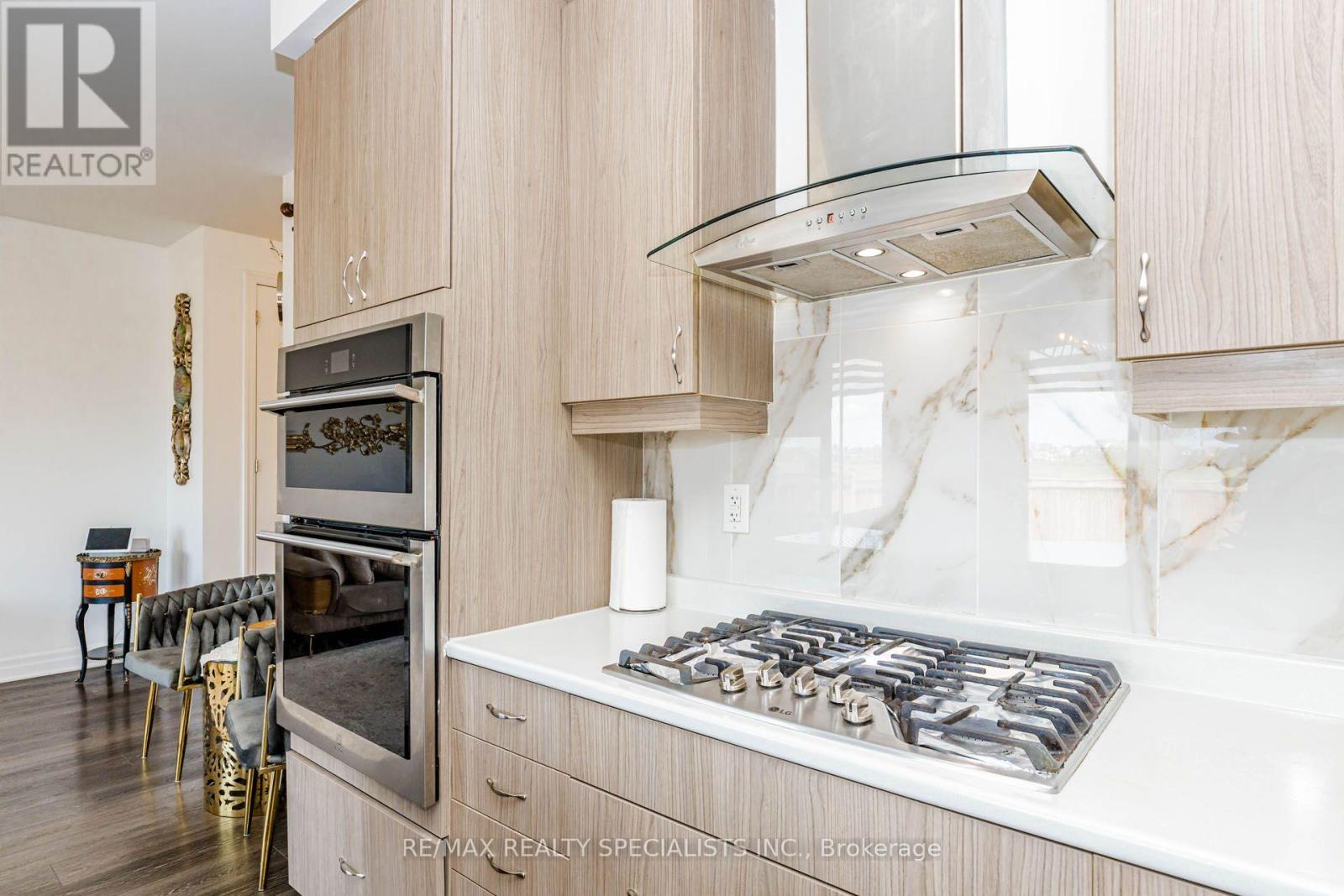 455 GORDON KRANTZ AVENUE - 14