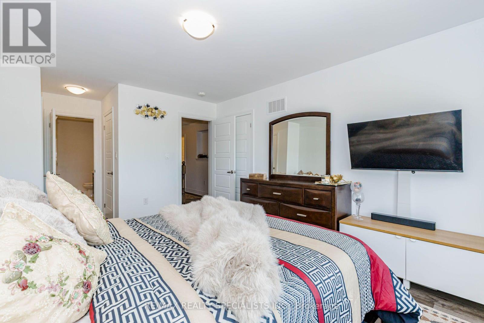 455 GORDON KRANTZ AVENUE - 21