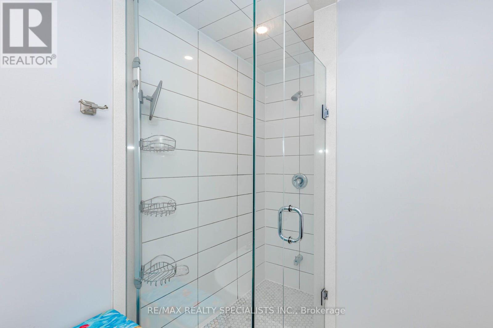 455 GORDON KRANTZ AVENUE - 24
