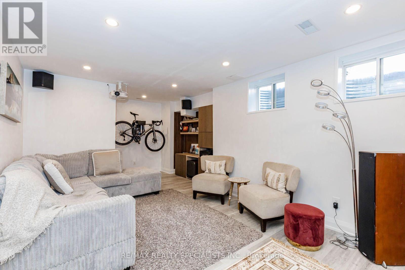 455 GORDON KRANTZ AVENUE - Image 41