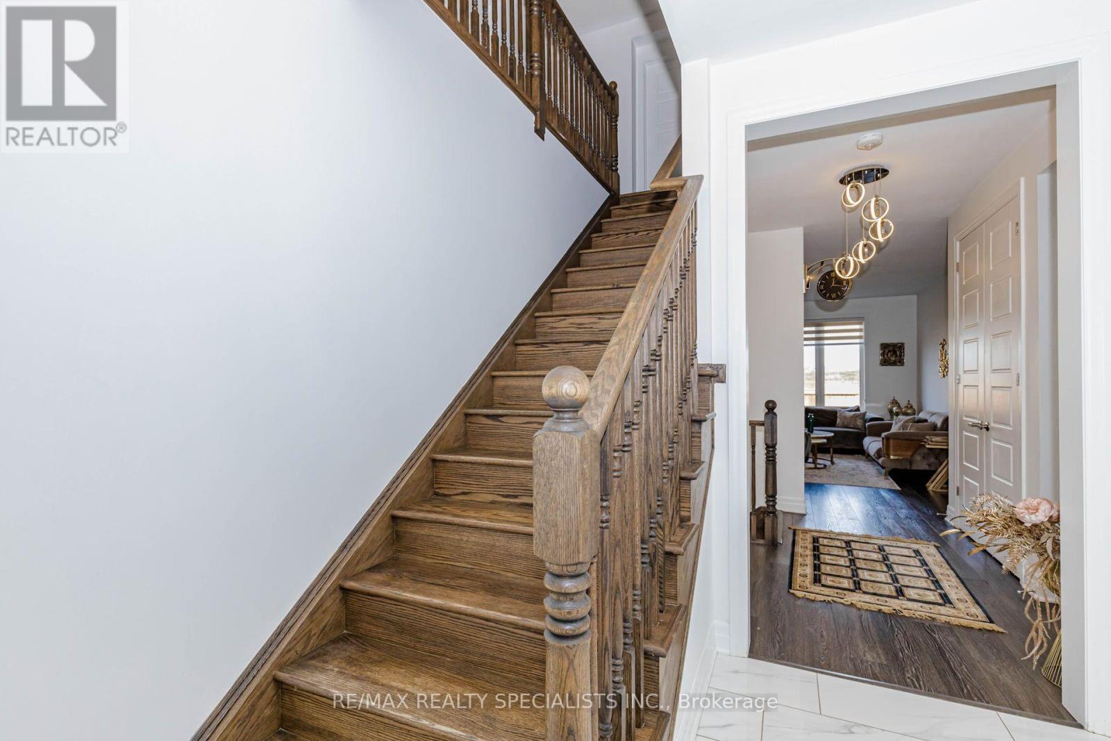 455 GORDON KRANTZ AVENUE - 5