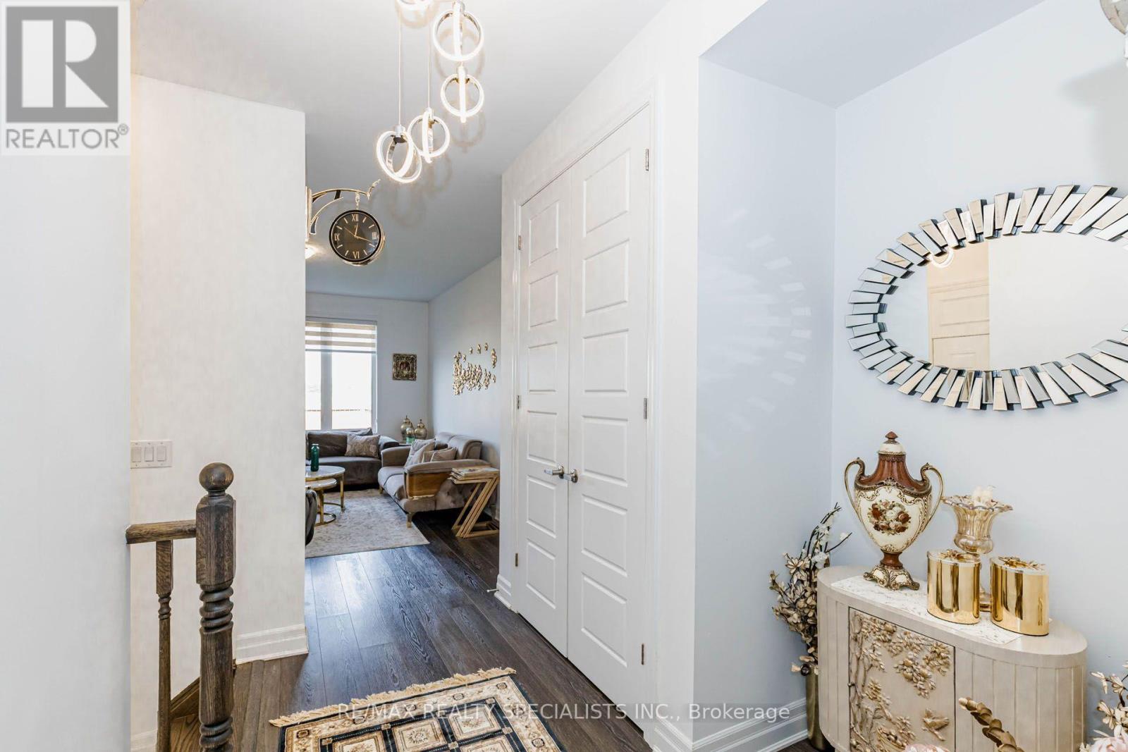455 GORDON KRANTZ AVENUE - 6