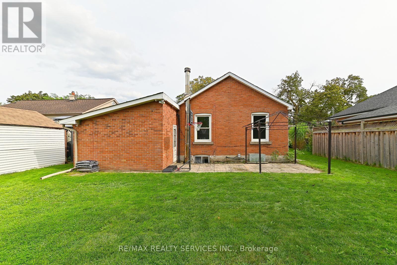 54 WOODWARD AVENUE - Image 43