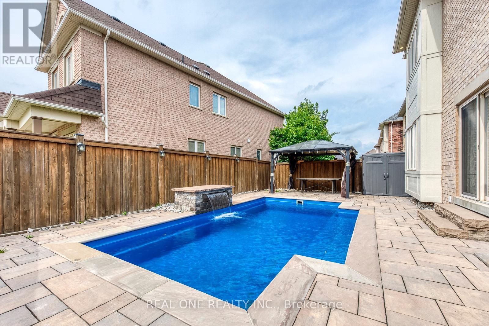 4201 PRUDHAM AVENUE - 5