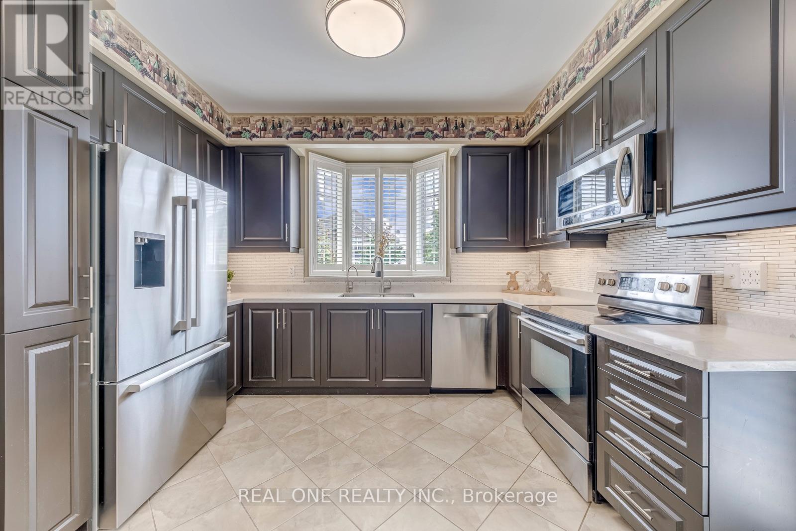 4201 PRUDHAM AVENUE - Image 9