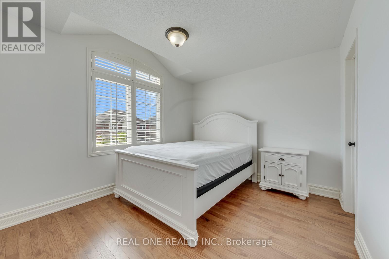 4201 PRUDHAM AVENUE - 25