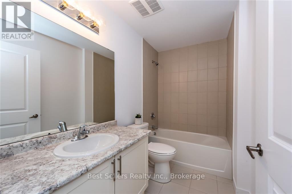 208- 125 Shoreview Place, Hamilton, ON photo 12