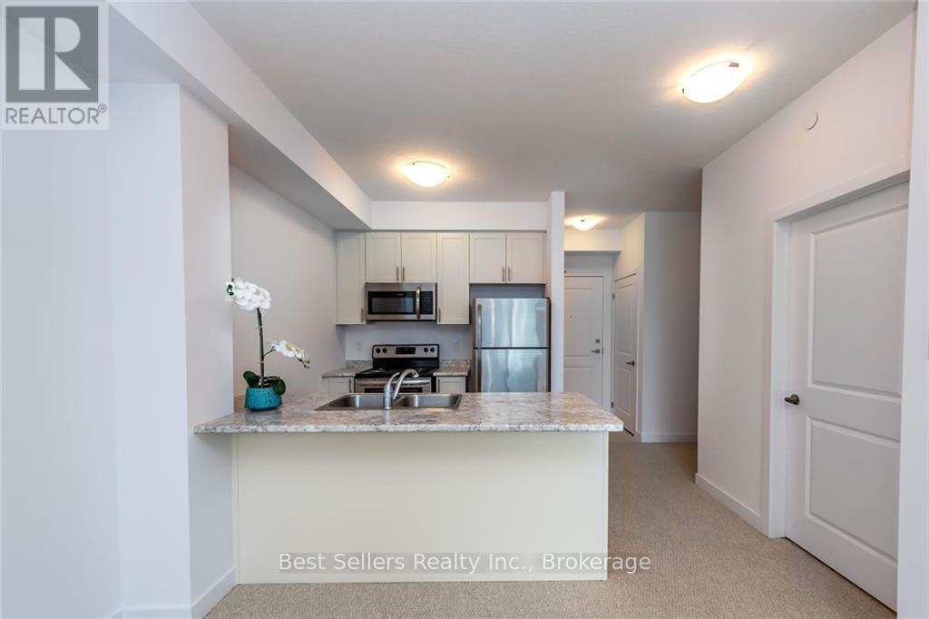 208- 125 Shoreview Place, Hamilton, ON photo 6