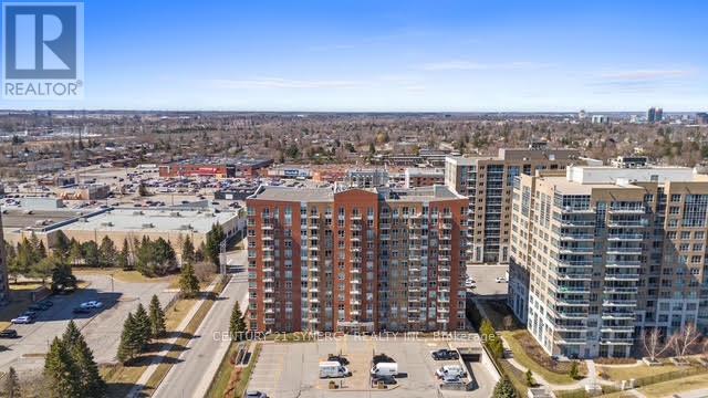 #909 120 GRANT CARMAN DRIVE - Image 33
