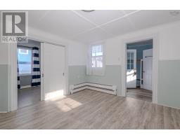 52 Pepperell Street, Louisbourg, NS B1C1L9 Photo 20