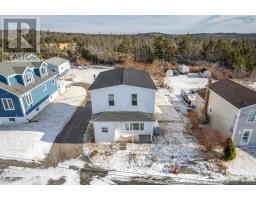 4pc Bathroom - 52 Pepperell Street, Louisbourg, NS B1C1L9 Photo 7