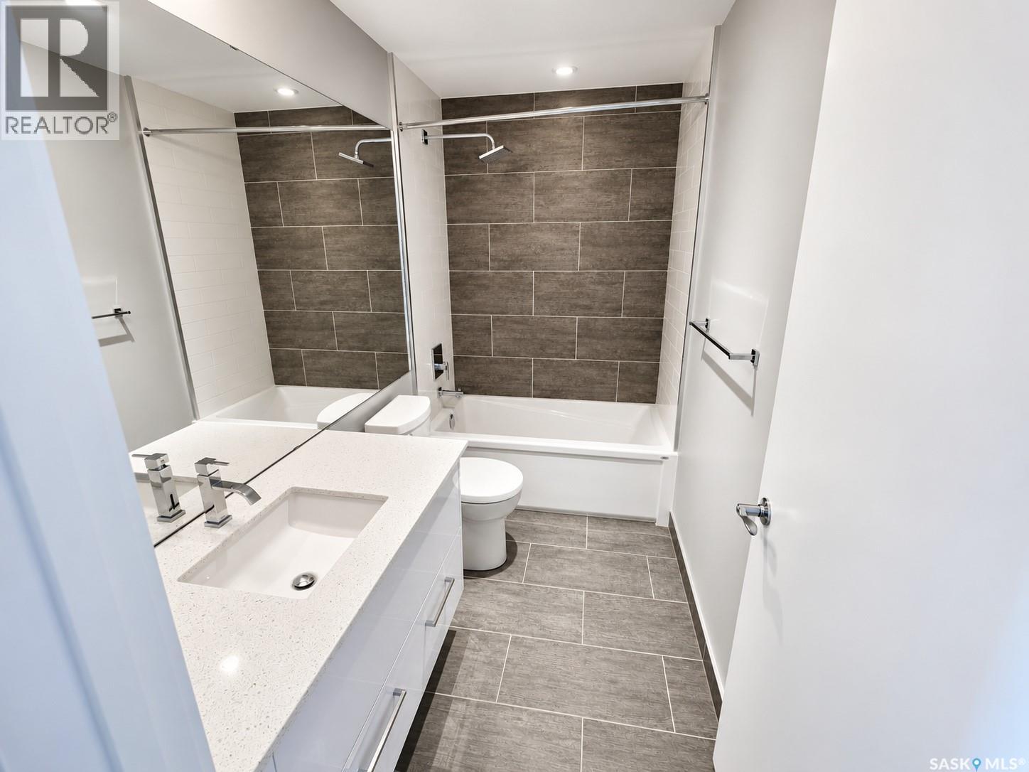 #331 404 C AVENUE S - 12