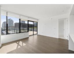 307 1588 Johnston Road, White Rock, BC V4B0C5 Photo 11