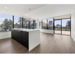 307 1588 Johnston Road, White Rock, BC V4B0C5 Photo 12
