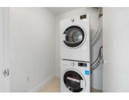 307 1588 Johnston Road, White Rock, BC V4B0C5 Photo 24