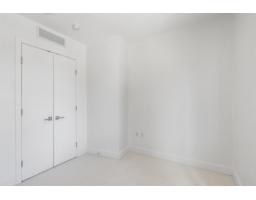 307 1588 Johnston Road, White Rock, BC V4B0C5 Photo 22
