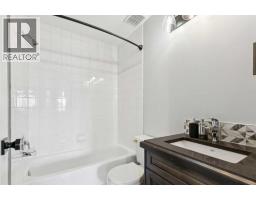 341 Coral Keys Villas NE - photo 18