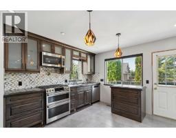 341 Coral Keys Villas NE - photo 11