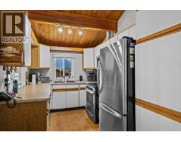 5090 Mackinnon Road, Peachland, BC V0H1X0 Photo 40