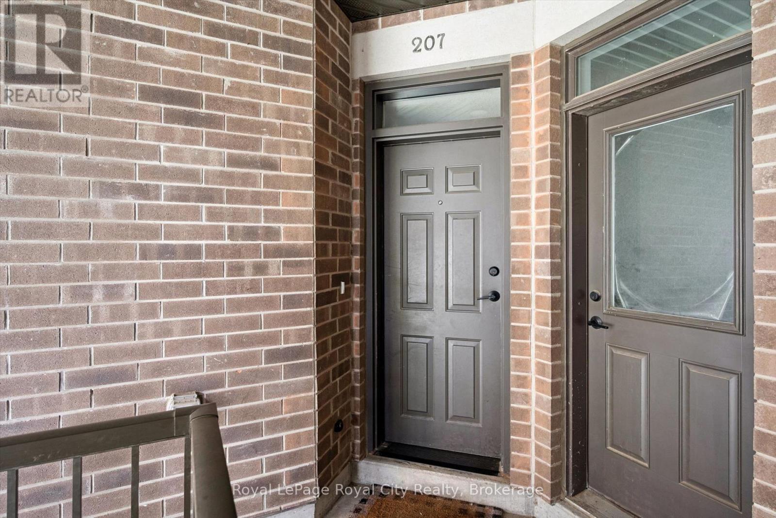#207 333 Gosling Gardens, Guelph (Clairfields/Hanlon Business Park), Ontario, N1L0P8, Guelph (Clairfields/Hanlon Business Park), Ontario — photo 5 of 5