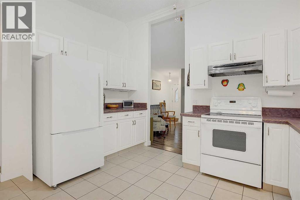 8935 105 Avenue - Image 10