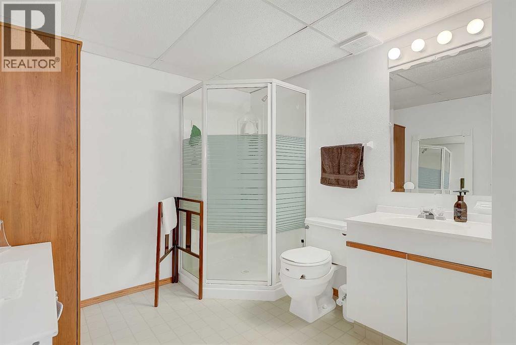 8935 105 Avenue - Image 25