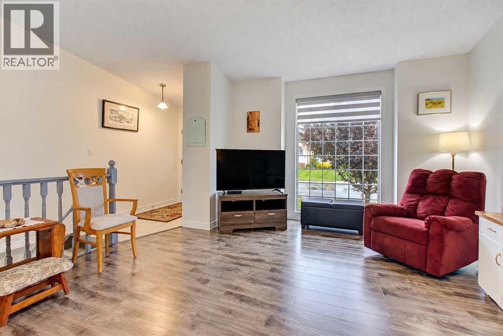 8935 105 Avenue - Image 5