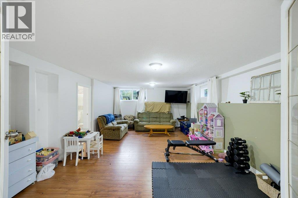 1910 30 Street SE - Image 46