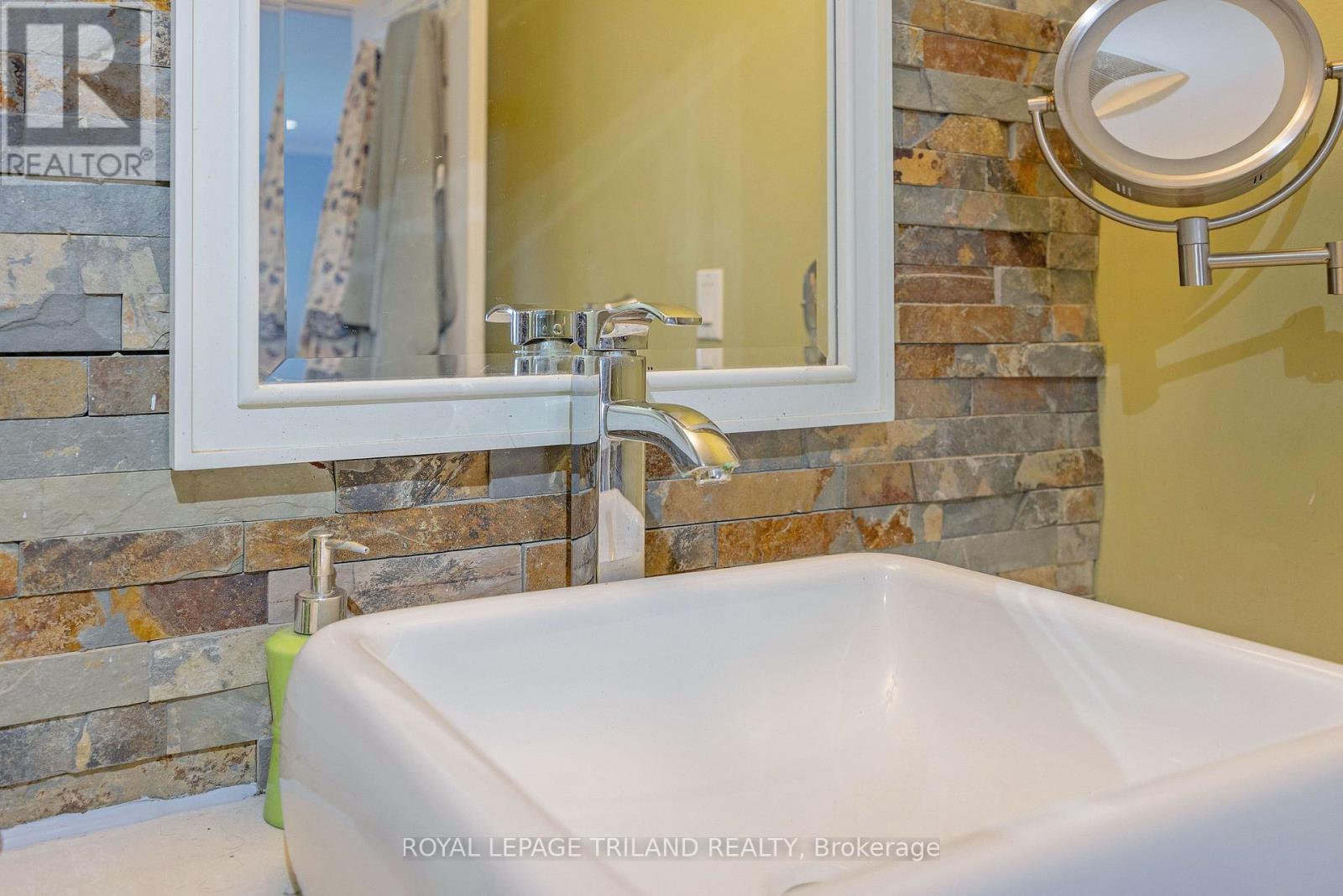 17 MINLER ROAD - Image 19