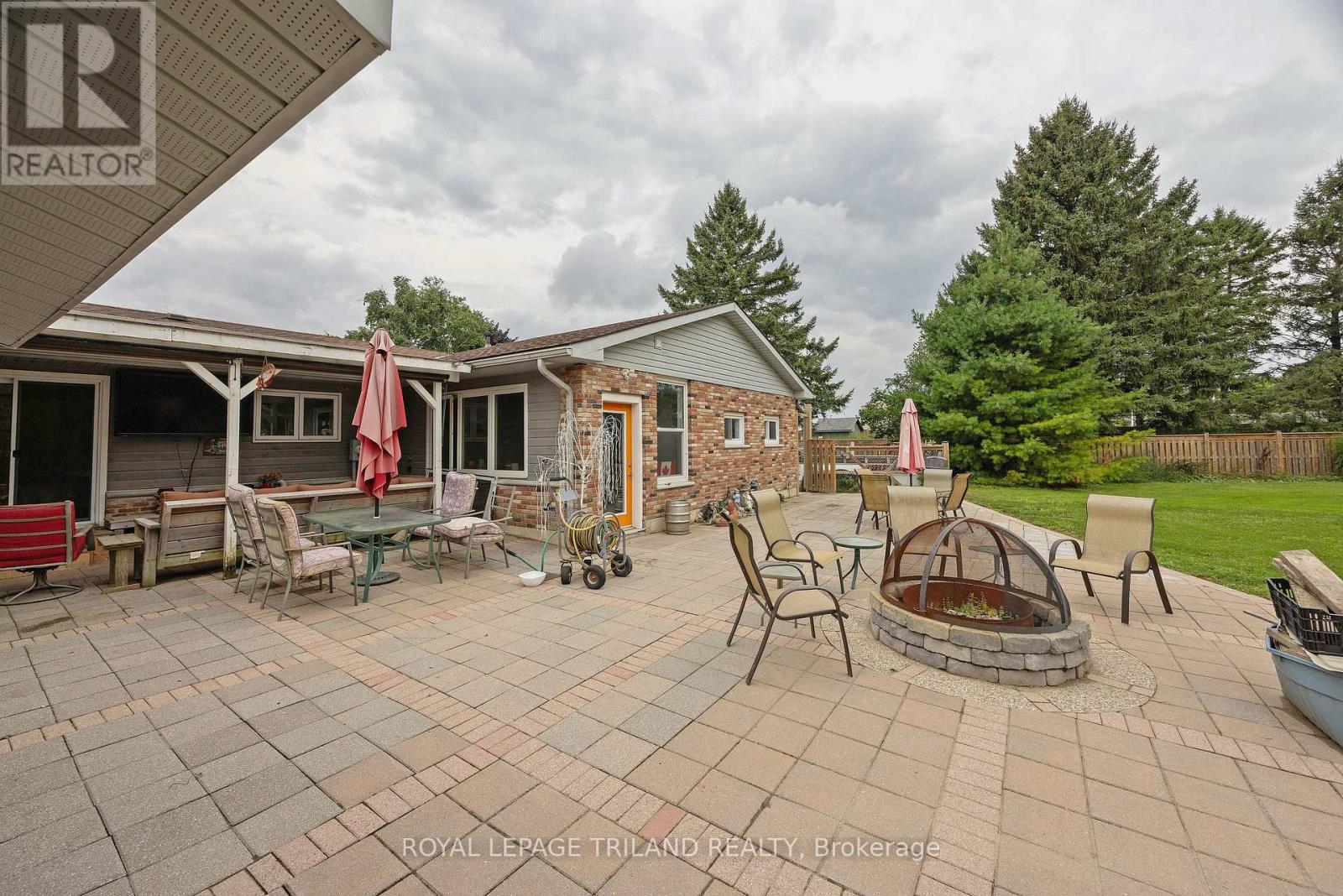 17 MINLER ROAD - 39
