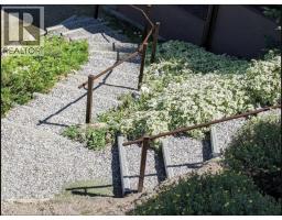 5278 Kallum Drive, 108 Mile Ranch, BC V0K2Z0 Photo 32