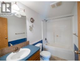 327 97a Highway, Spallumcheen, BC V0E1B6 Photo 19