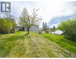 Bedroom - 327 97a Highway, Spallumcheen, BC V0E1B6 Photo 8