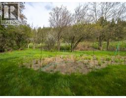 327 97a Highway, Spallumcheen, BC V0E1B6 Photo 44