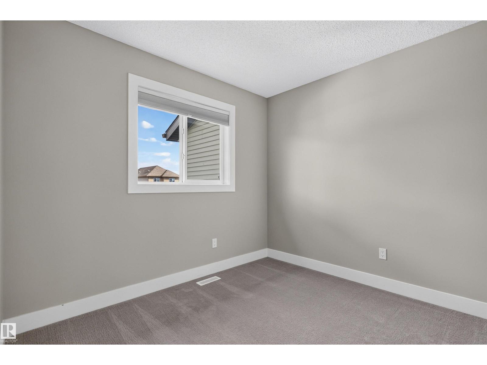 9082 ROSENTHAL LINK LI NW - 33