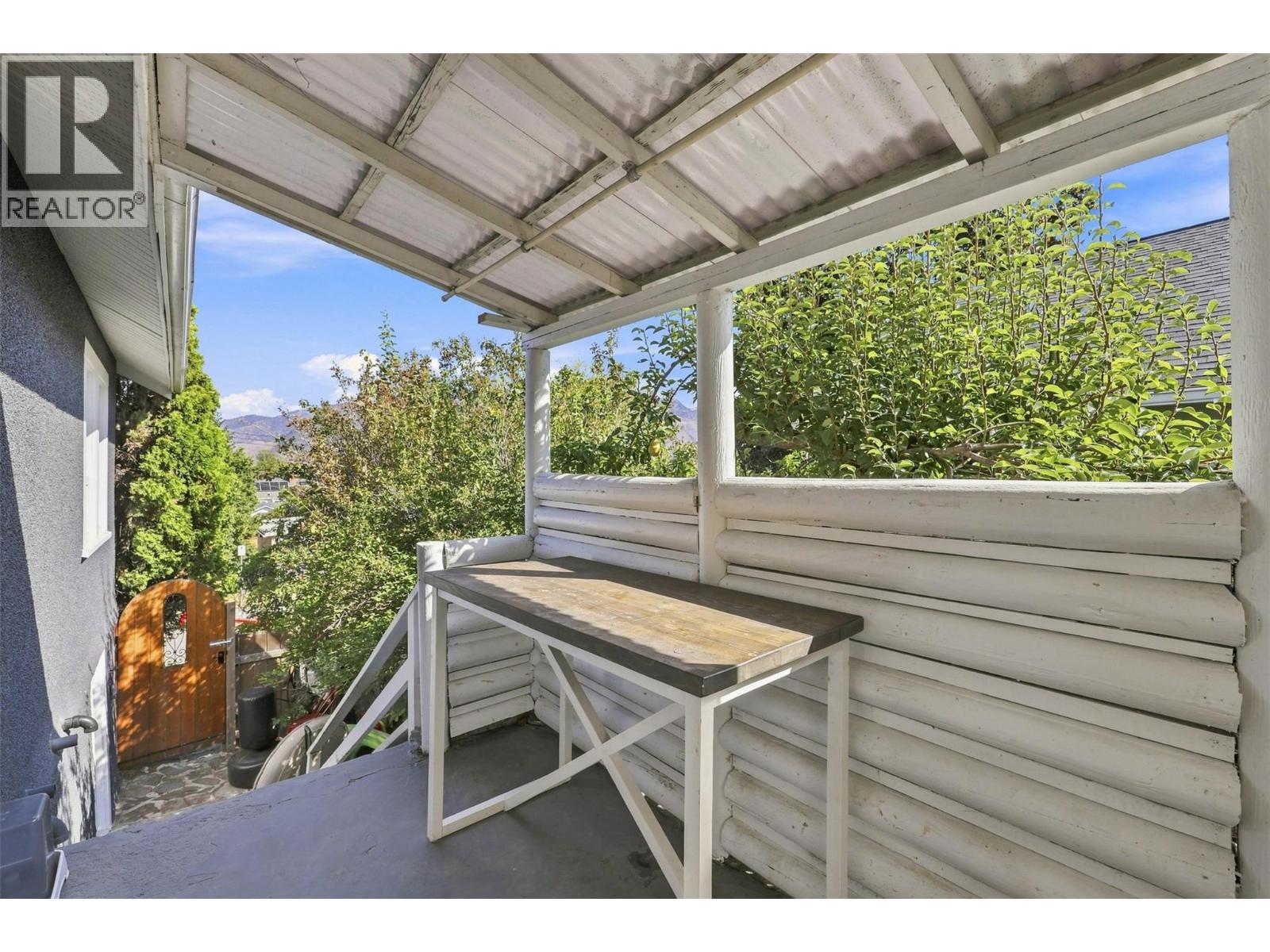 675 DOMINION Street - Image 31
