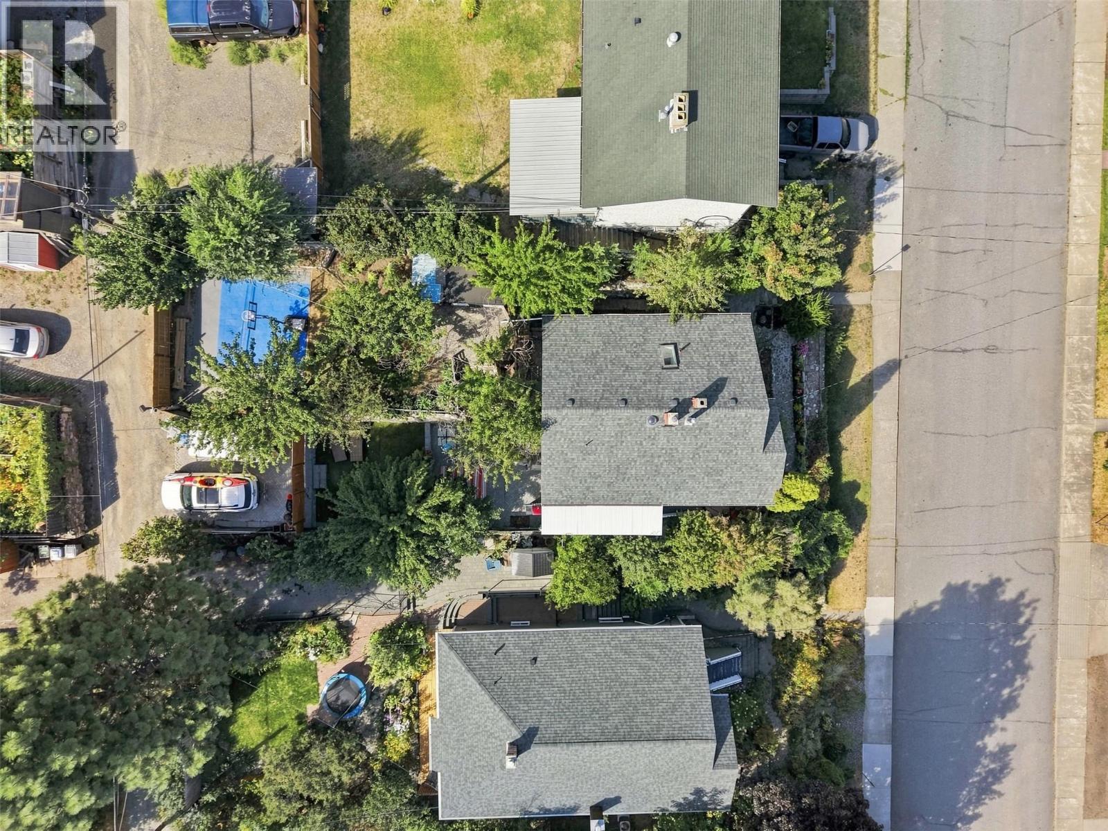 675 DOMINION Street - 54